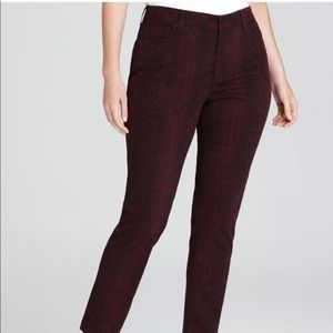 NYDJ Jeans - NYDJ Tummy Tuck Plumberry Python Print Skinny Sz:2 NYDJ Jeans - NYDJ Tummy Tuck Plumberry Python Print Skinny Sz:2